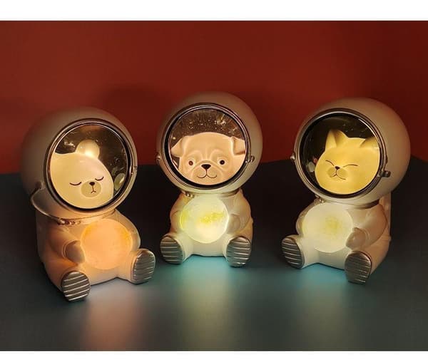LED Astronaut natlys med dyr Warm white