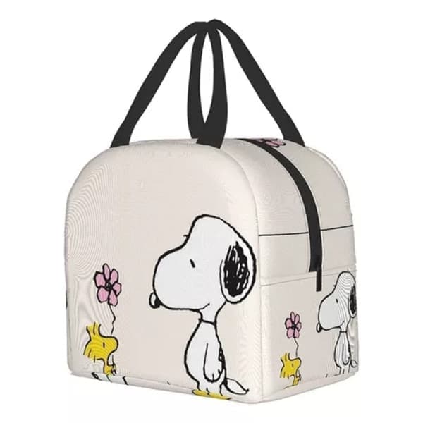 Snoopy-lounaslaukku kukkakuviolla, värikuva väri
