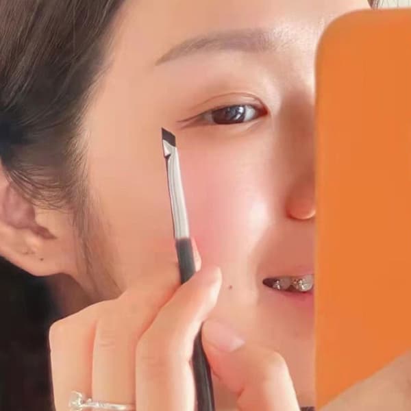 Blade Makeup Børster Vinklet Tynd Øjenbrynsbørste Flad Fin Eyeliner sort B B