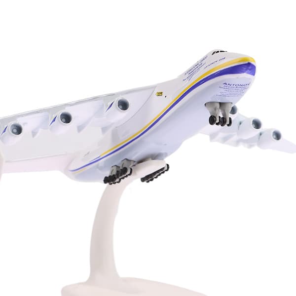 1:400 An-225 Flygplansmodell Leksak 20 cm Ukraina Målad Mriya Tra Vit one size