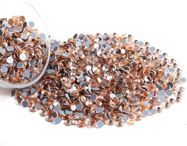 3000 kpl Hotfix samppanjanvärisiä strasseja askarteluun, SS16 (3,8-4,0 mm) samppanja samppanja SS16 Champagne SS16