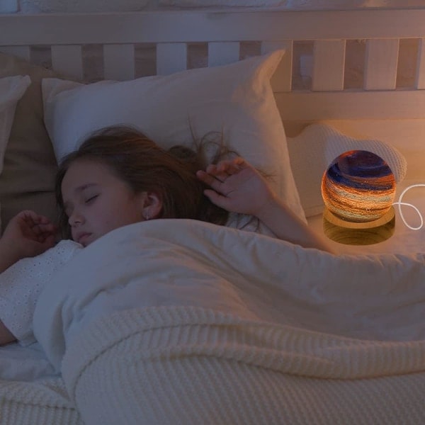 3D Planet Glas Kugle Natlampe, Dæmpbar med 16 RGB Farver, USB Træbase (8cm) c Parent c Parent