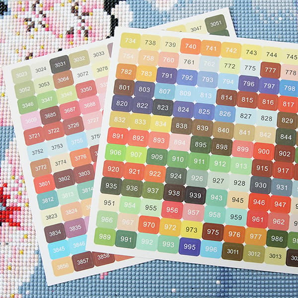 Timanttimaalaus 447 DMC-etikettiä St Multicolor 16,5*17,5CM