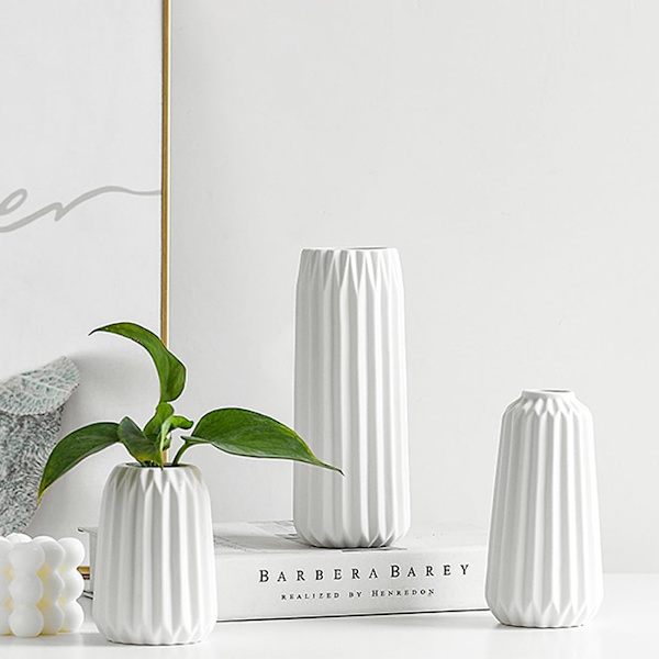 Liten keramisk vasuppsättning, set med 3 vita blomvaser i nordisk stil för heminredning, minidekorativ vas