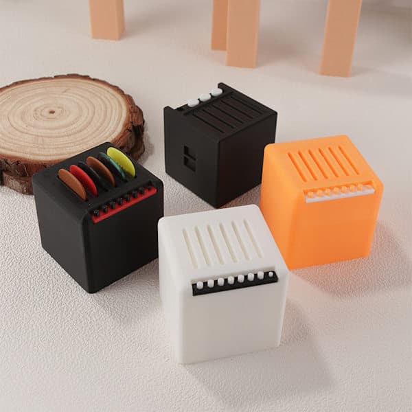3D-printad plektrumhållare med 5 plektrum A6 A6