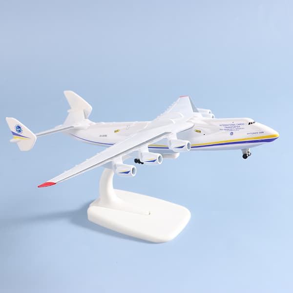 1:400 An-225 Flymodell Leke 20 cm Ukraina Malt Mriya Tra Hvit one size