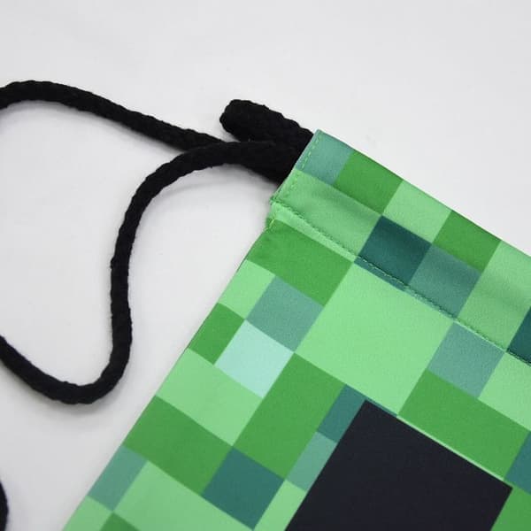 Grønn rutete Minecraft-gymbag – Lett og slitesterk oppbevaringspose for gutter og jenter, 35×31 cm