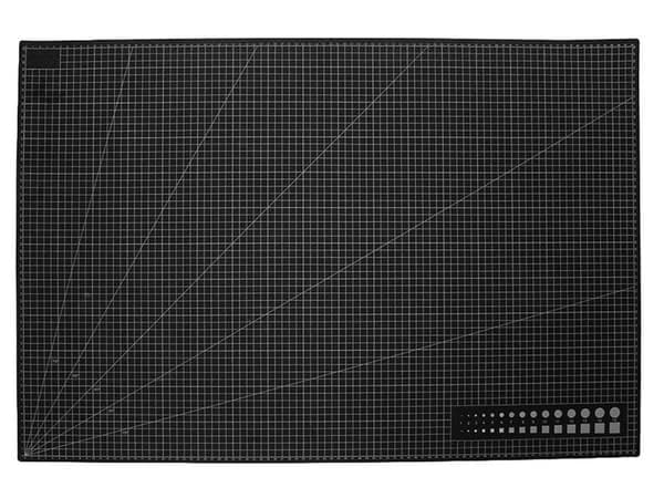 Skæremåtte - Selvreparerende (84x59 cm) Sort Svart black