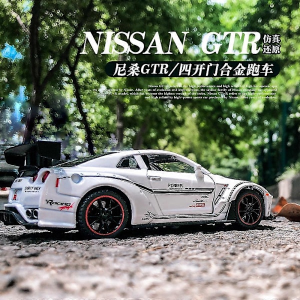1:32 GTR R35 Superauto Alloy-leluauto Metallikokoelmamalliauto Ääni- ja valolelut Lapsille Red