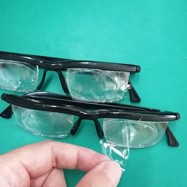 Linsebriller med justerbar styrke Variabel fokusavstand