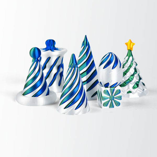7 stk. 3D-printede roterende pyramider, tredimensjonal spiral E E