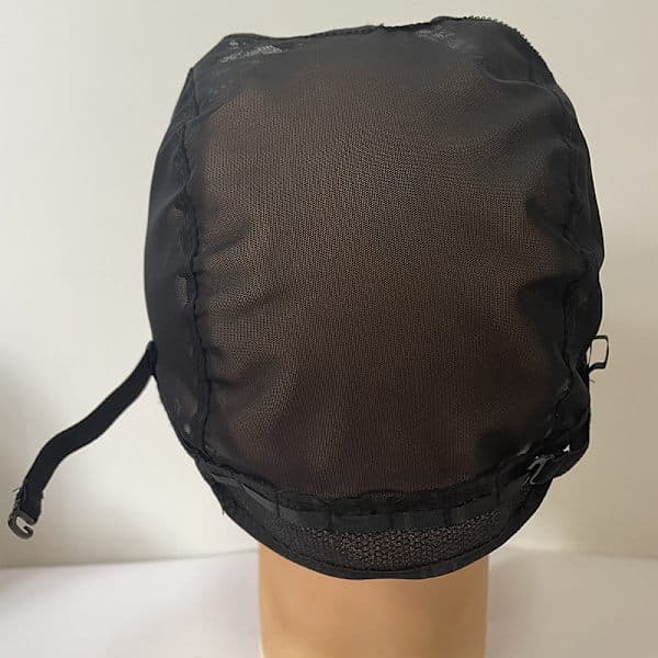 Blondehette U Del Hette 56cm Med Justerbare Stropper Stretch Blå one size