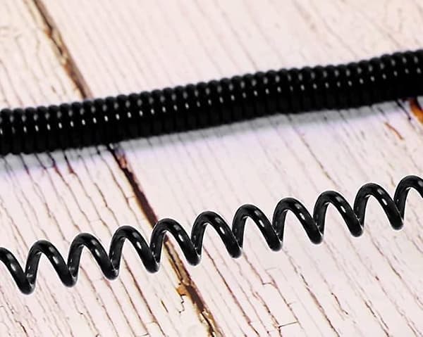 6st Spiral Infällbar Fjäderspole Nyckelring Stöldskydd Anti-förlorad Stretchsnöre (Svart)