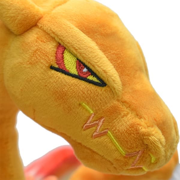 Sisäänrakennettu luuranko Gigantamax Charizard pehmolelu T
