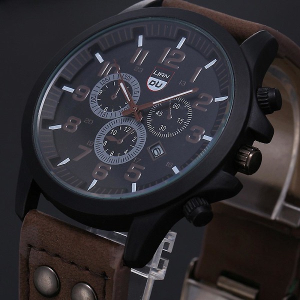 Military Leather Date Quartz Analog Quartz Armbandsur för män T