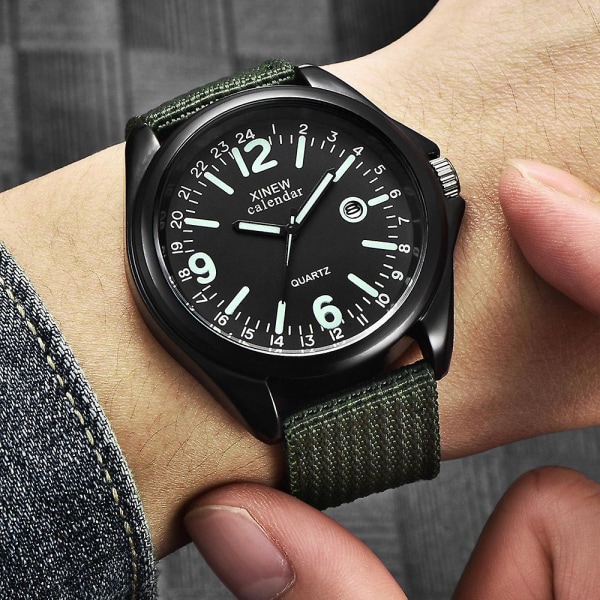 Military Herr Quartz Watch Black Dial Date Luxury Sport Armbandsur WATCH
