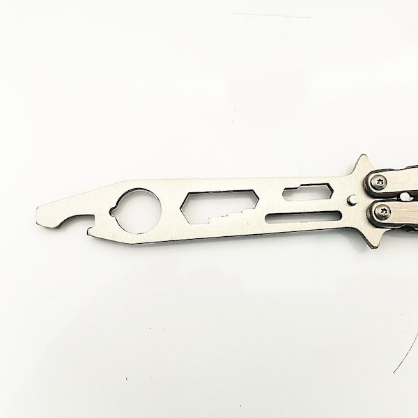 Fjärilskniv Stil Flasköppnare Metall Övningstränare Bbq Verktyg Fällbar Camping Silver