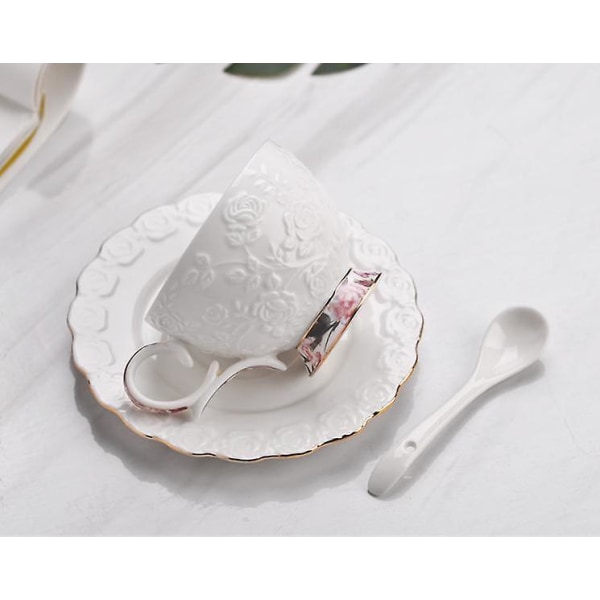 Keramisk kaffekopp Hem Europeisk stil Simple Bone Kina Blomma Tekopp och fat