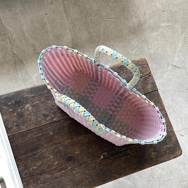 2025 Ny grönsakskorg Sommar Mode PVC Handväska Handvävd Väska Patchwork Randig Tote Strandväskor Plånböcker och Handväskor White