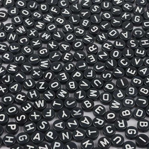 200 stk bokstavperler, bokstaver - 4x7mm - Hvit white