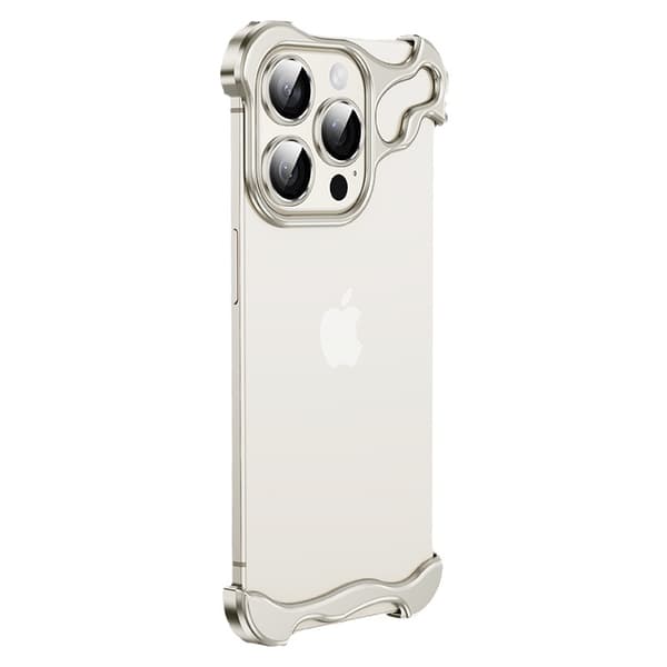 Unikt metallrammedeksel + linsebeskytter for iPhone 15
