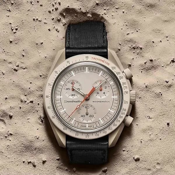 Planet Six - Quartz kronografur med selvlysende display, vandafvisende, med design af Månen, Merkur og Pluto