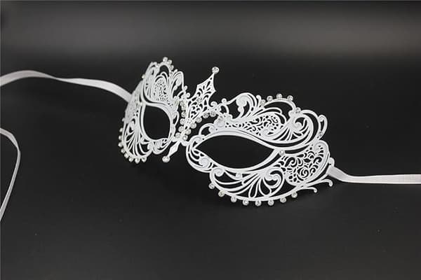 1 stk. Halloween maskerade maske – Damemaskerade maske til Halloween, hvid 2-Silver