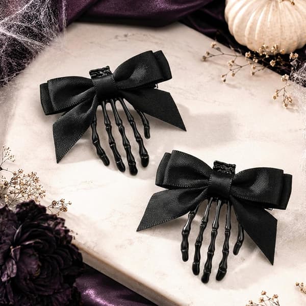 4 stk Halloween hårtilbehør med skelet hånd, hårklemmer, sort black