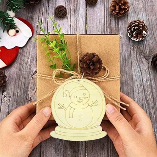 60-delt julepyntssæt – perfekt til børns hobbyprojekter, julepyntning og gaveuddeling.