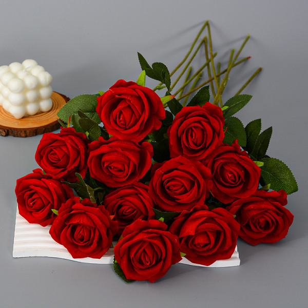 Tekokukat, silkkiruusu Punainen väärennetty ruusu ikuiset kukat yksivarsiset lahjapaperit punaiset ruusukukat