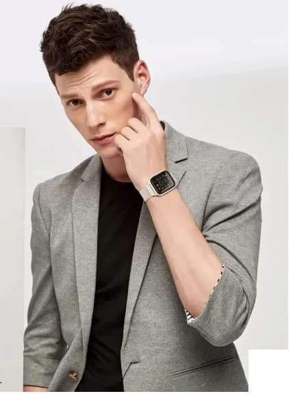 Milanese Loop-armbånd til Apple Watch i rustfritt stål med magnetisk spenne - 38/40/41 (med lenke) - Starlight + Svart