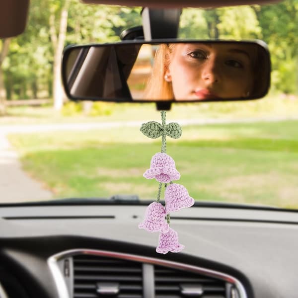 Hängande bil backspegel prydnad handvirkad stickad söt liten accessoar (lila)