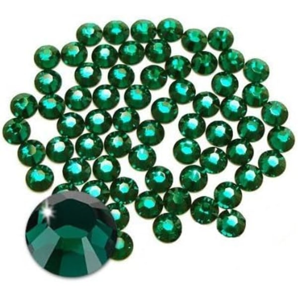 Glue Fix Flatback Rhinestones Glas Diamantes Gems til Nail Art (ss20 576pcs, Drak Green)