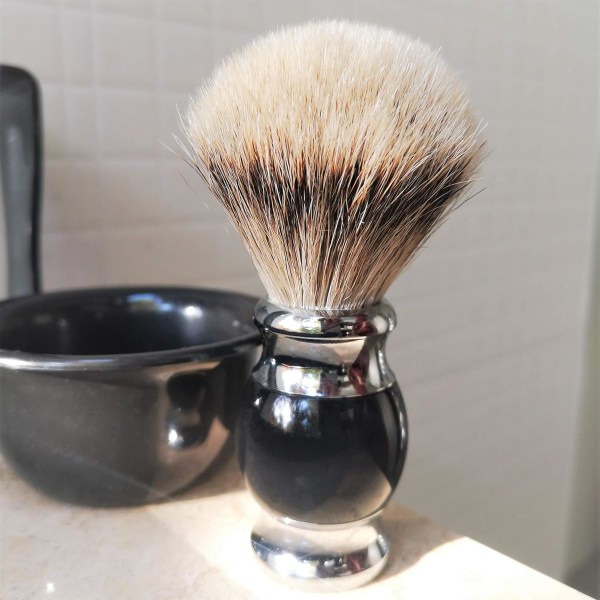 100 % Silvertip Badger hårrakborste, handgjord rakborste med handtag av fint harts och bas i rostfritt stål (svart)