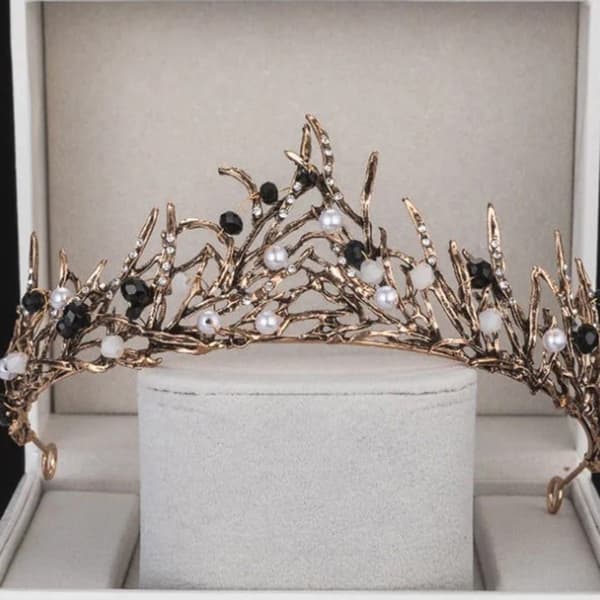 1st Bride Retro Black Crystal Crown Queen Tiara A