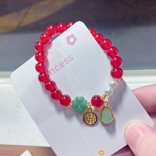 Nyår Lucky Beaded Armband Elegant Red Beads Peanut Pendant A2
