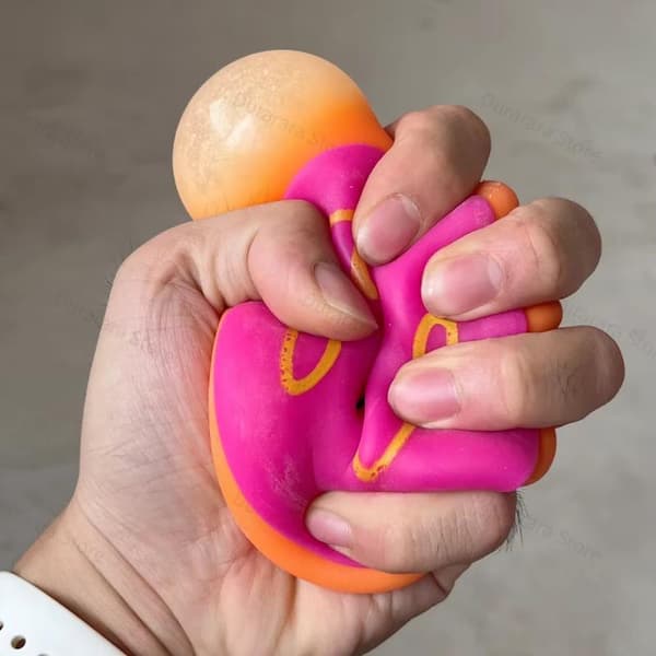 e Donutformet Squishy Cube Anti-TPR Legetøj Gaver Red