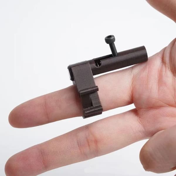 1/5 sett skjult mini plast kulekaster trygg leketøy black 1set
