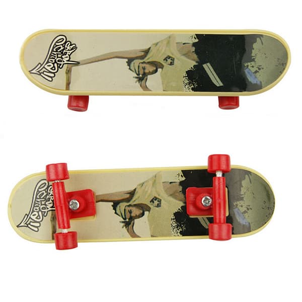 1X Mini Finger Board Skateboard Nyhet Barn Gutter Jenter Leke Gif