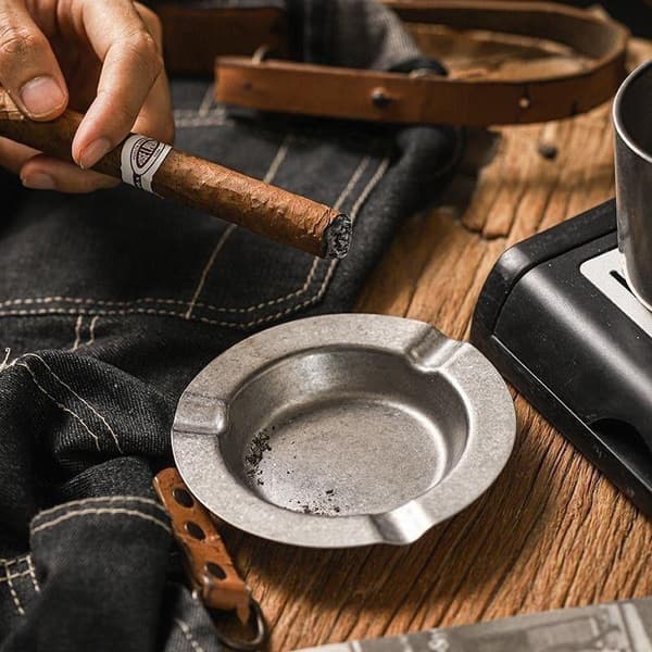 Retro Mode Cigarr Askfat Kors Rostfritt Stål Heminredning R Silver