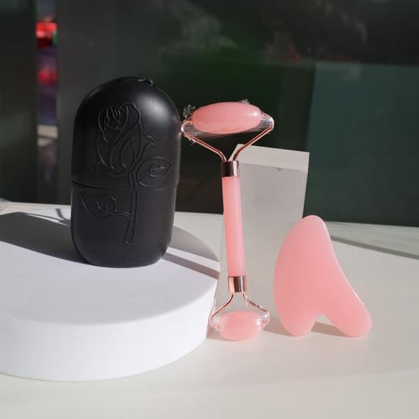 Silikone Ansigtsisrullemåtte Ansigtsmassager & Gua Sha Rulle Pink 2