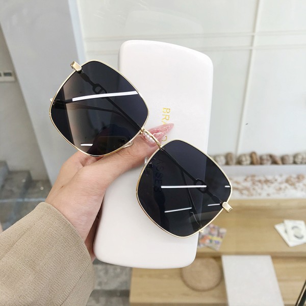 Versjon av Square Metal Frame Gradient Color Solbriller Men And 02