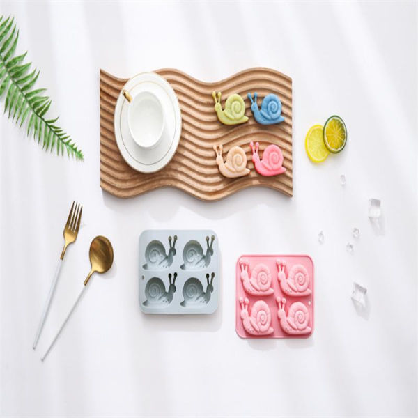 Snigel Silikonform 4 Hålrum 3D Escargot Form Formar Bricka DIY B Pink