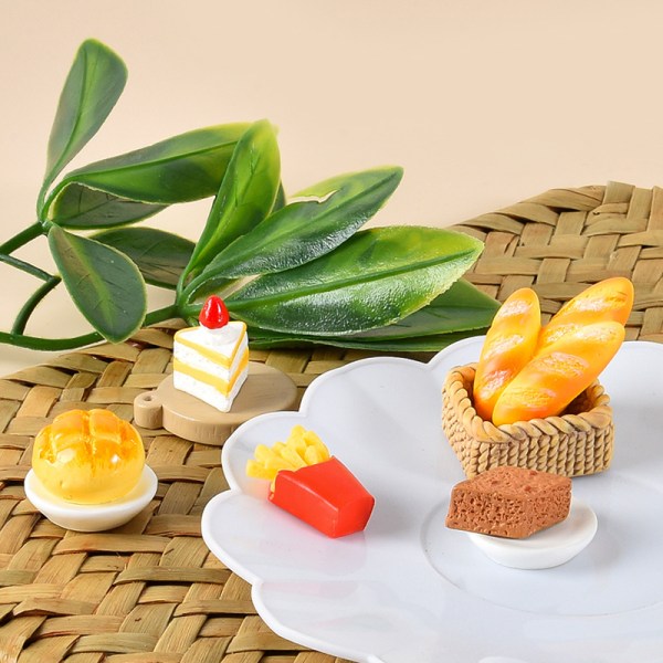 1:12 Dukkehus Miniatyrkake Brød Egg Terte Tekannebrett Breakf A2 4Pcs