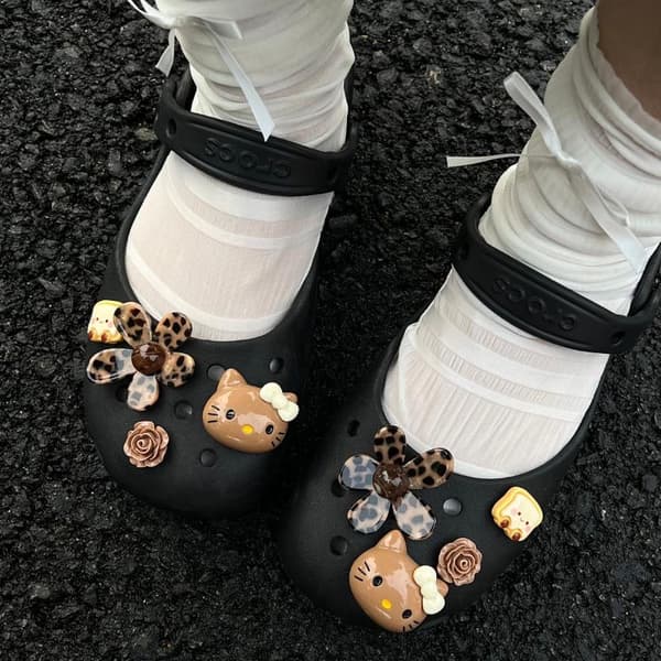 e Brown Hello Kitty Skosmykker Leopard Blomst Rose Toast Design 285