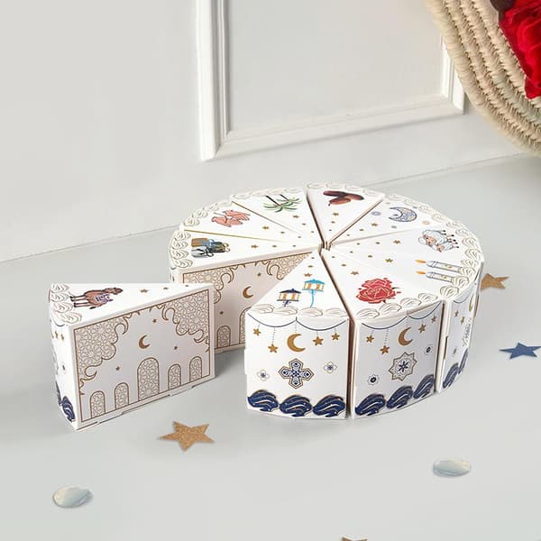 10 st triangulära tårtformade presentförpackningar i papper för kakor, godis, baby S 10pcs