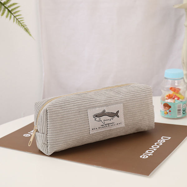Shark Case Vakosametti case Kawaii Paperi iso Cap A3