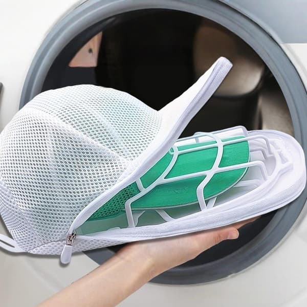 Hattevaskeramme i plast med formbevaring for luer A