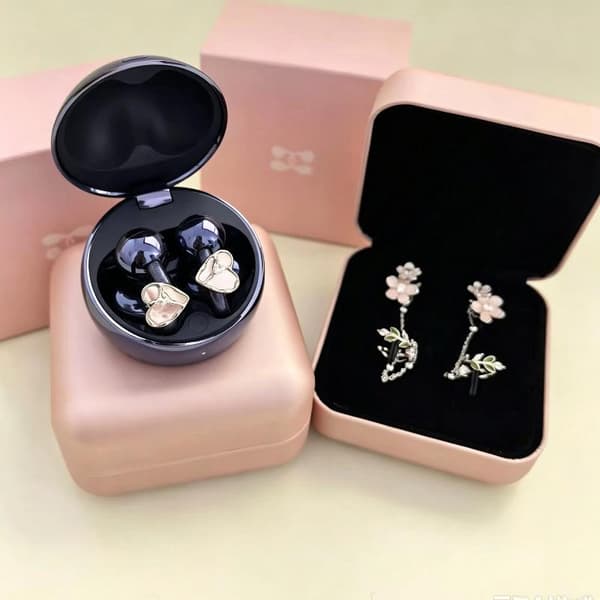 Øredobber for øreklemme øretelefon blomsterblomster skinnende dekorasjon A2
