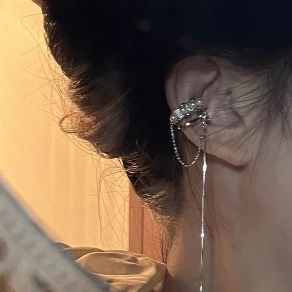 1 st/par Fashion Butterfly Tofs Öronklämmor Ear Bone Clip Jewel A8